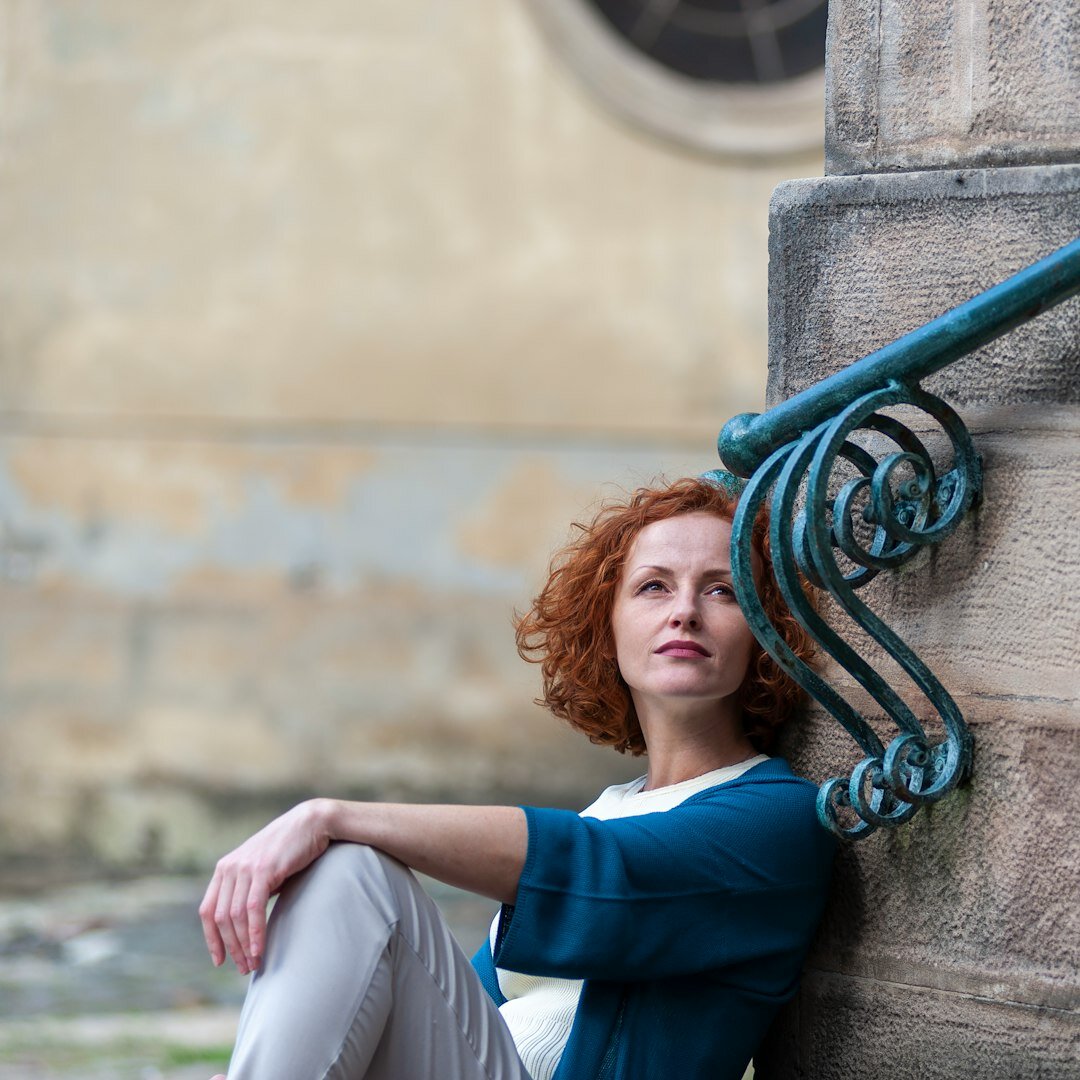 Swiss woman in her thirties, professional portrait